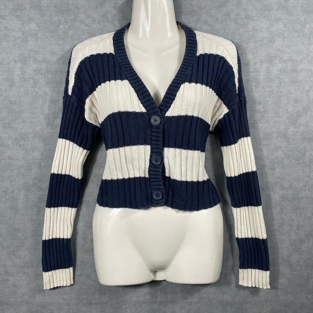 Nautical collegiate preppy vibe American Eagle cropped cardigan